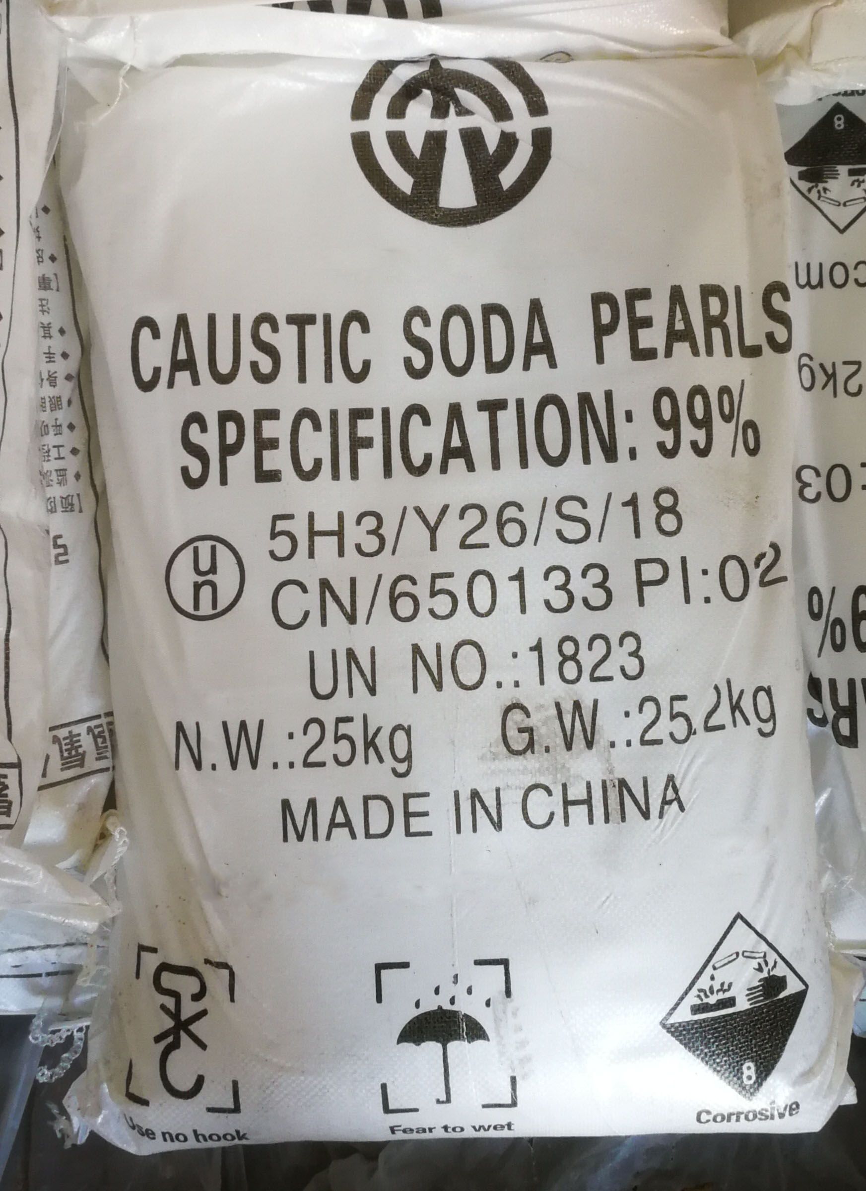 Industry Grade 99% Flakes Caustic Soda/Caustic Soda Flakes CAS No